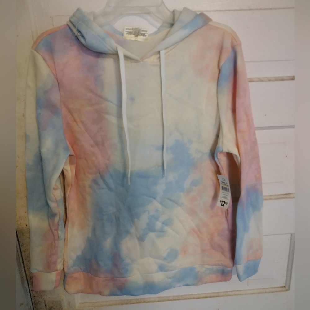 New Bobbie Brooks Hoodie